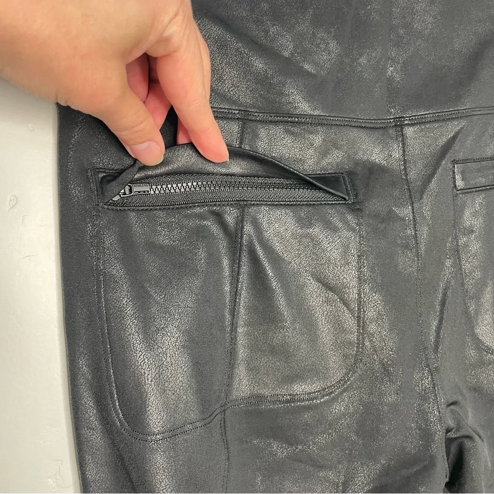 Athleta Delancey Gleam Tight‎ Leggings Black Medium Faux Leather Pockets M